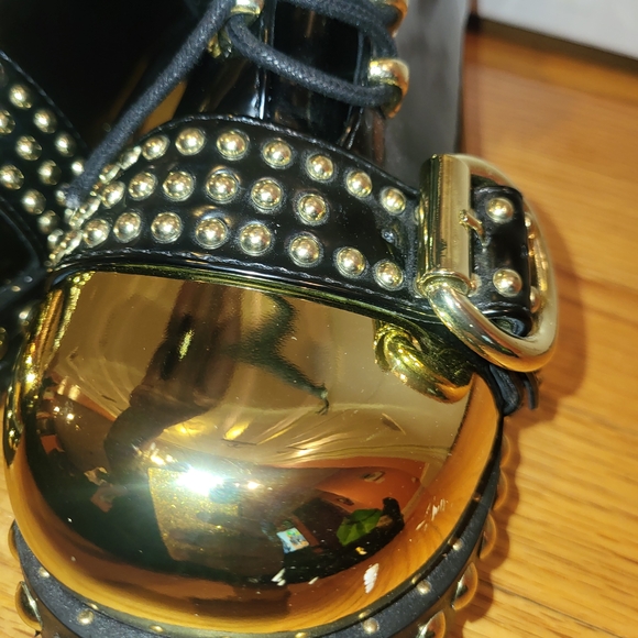 Not For Sale - Picture 3 of 11